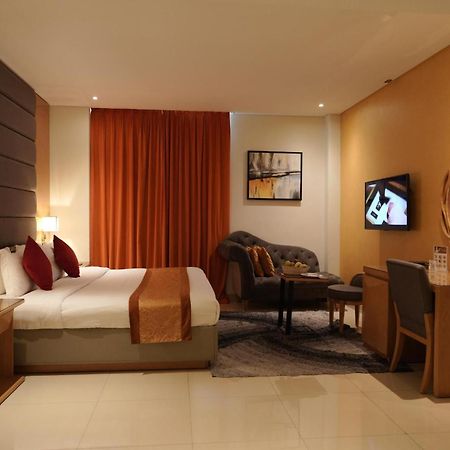 מנאמה Meshal Hotel מראה חיצוני תמונה