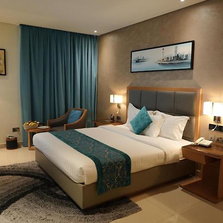 מנאמה Meshal Hotel מראה חיצוני תמונה