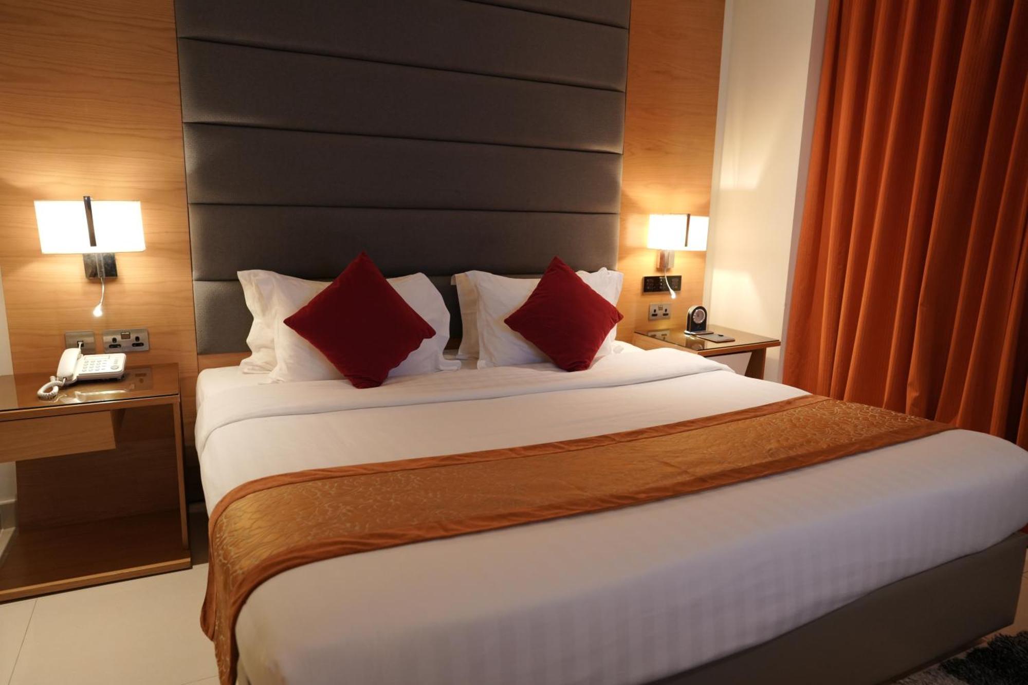 מנאמה Meshal Hotel מראה חיצוני תמונה
